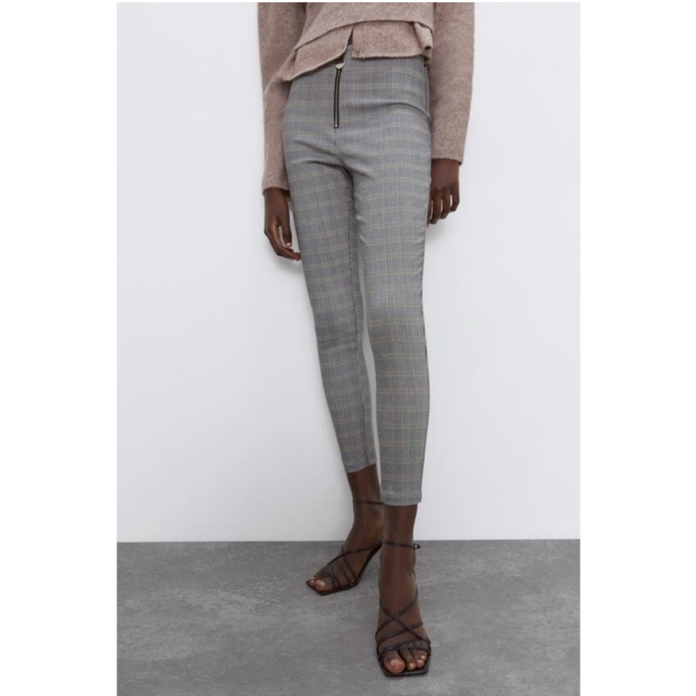 Zara Black and White Plaid Leggings
